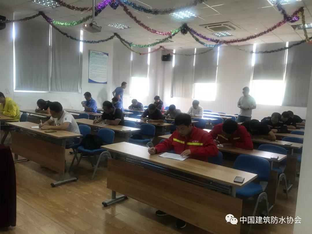 寰俊鍥剧墖_20191014171354.jpg