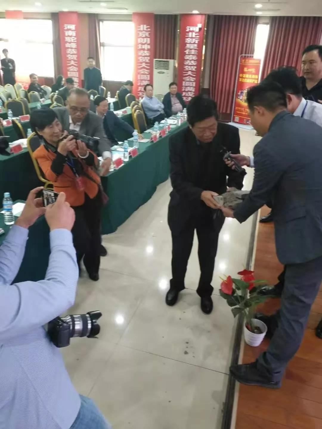 寰俊鍥剧墖_20191105095022.jpg