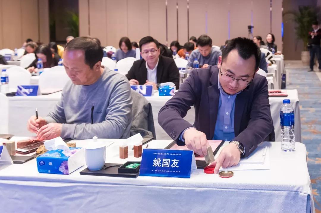 微信图片_20191128173437.jpg