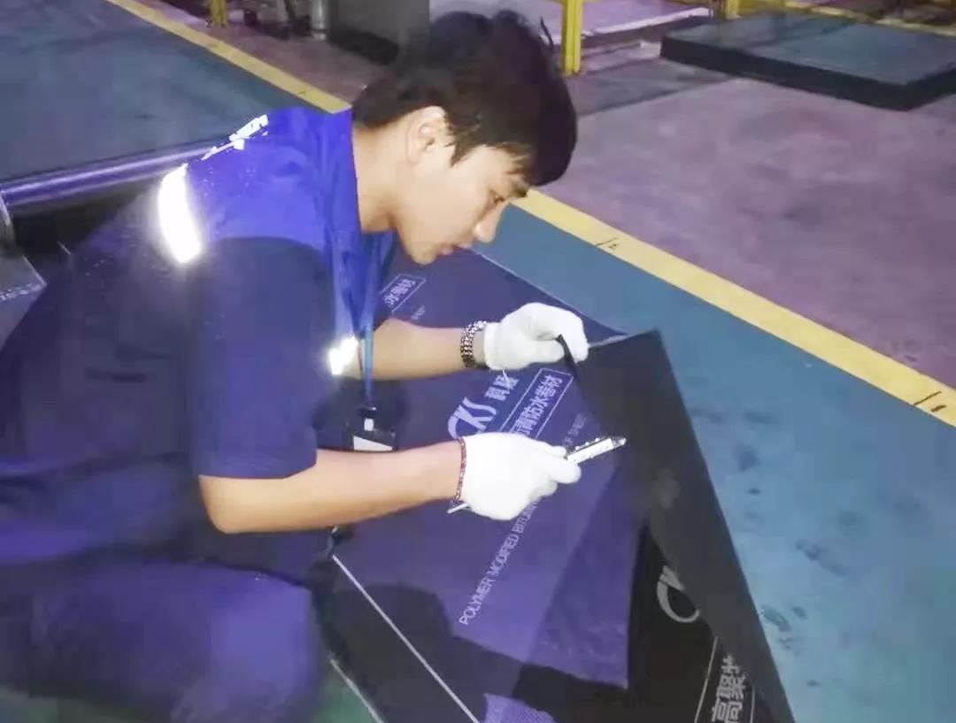寰俊鍥剧墖_20191216095024.jpg
