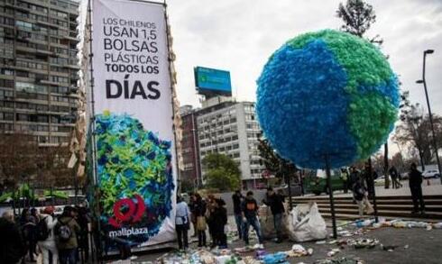 �����������������ϴ����������򡱺�������