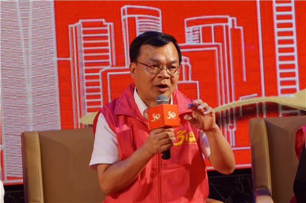 4.巴德富方学平.jpg