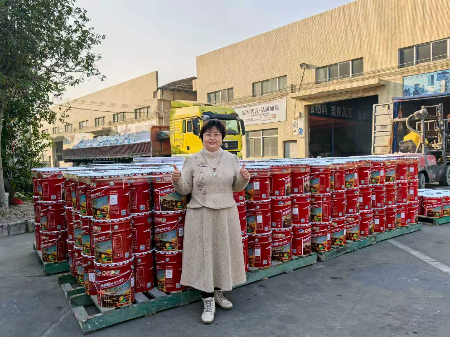 Customizing for Africa: Limeijia Exports 32 Tons of Real Stone Paint to Nigeria